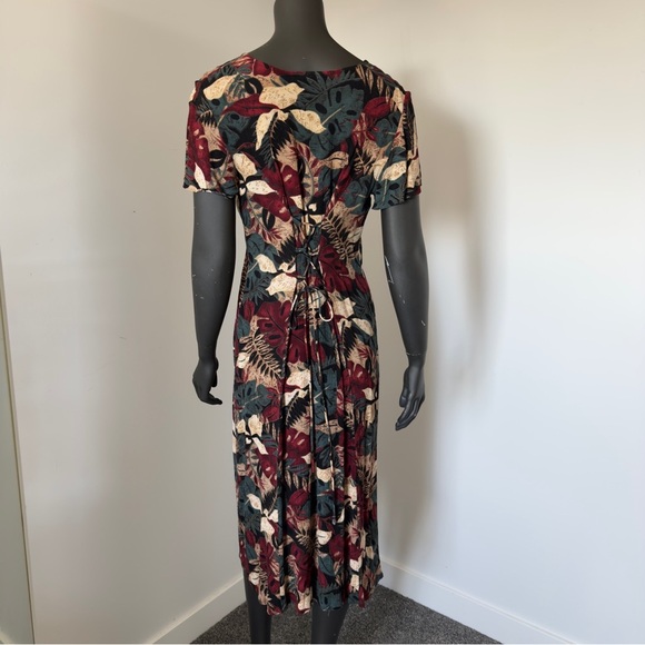 ⚪️ Tropical Leaf Print Midi Dress | Lace-Up Back | Size M - Picture 4 of 7